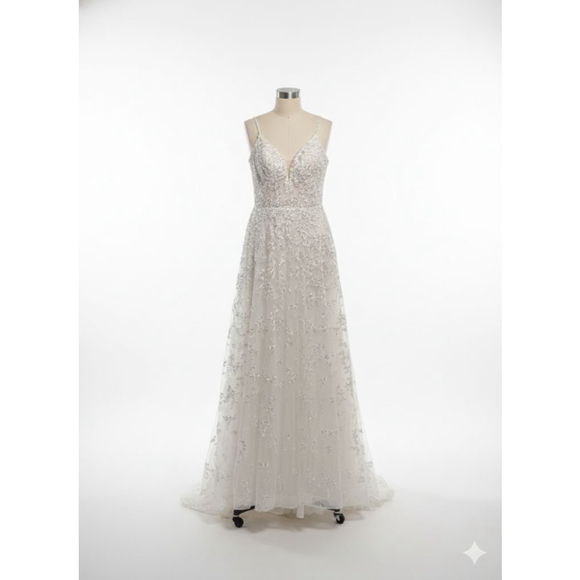 Women's Alyce Paris Wedding Dress White - Picture 4 of 8